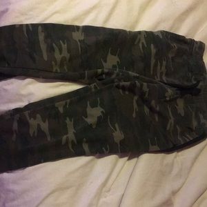 Army pattern joggers